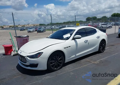 2019 Maserati Ghibli S Q4 Granlusso из США, поврежденный, VIN ZAM57YTL4K134024